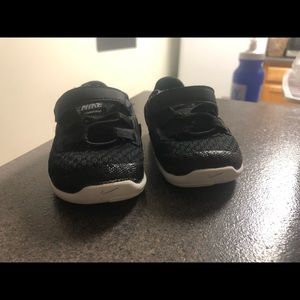 3C Nike boys shoes